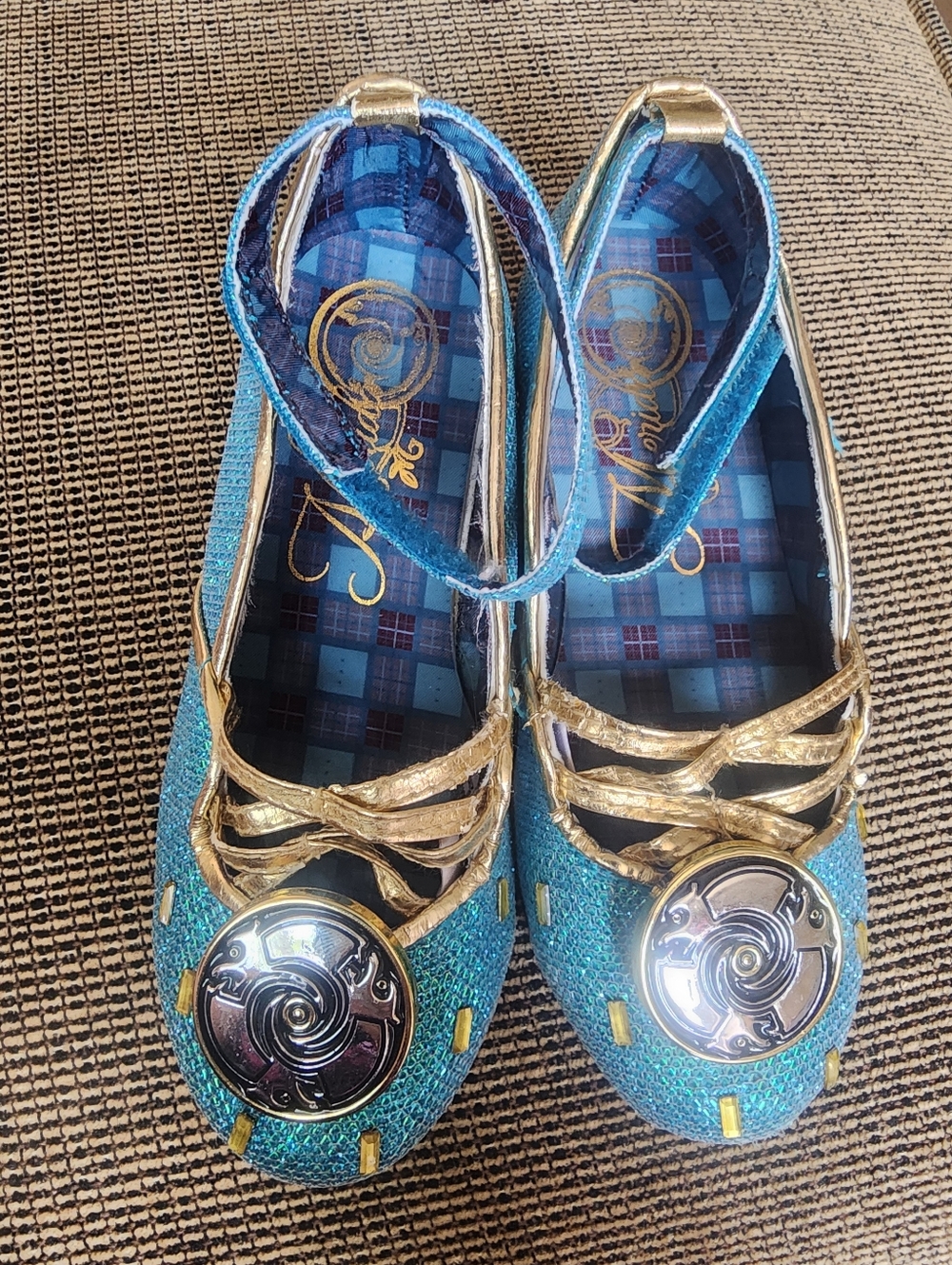 Sz 9-10 Disney Princess Merida Costume Teal Glitter Wedges with Gold Trim
